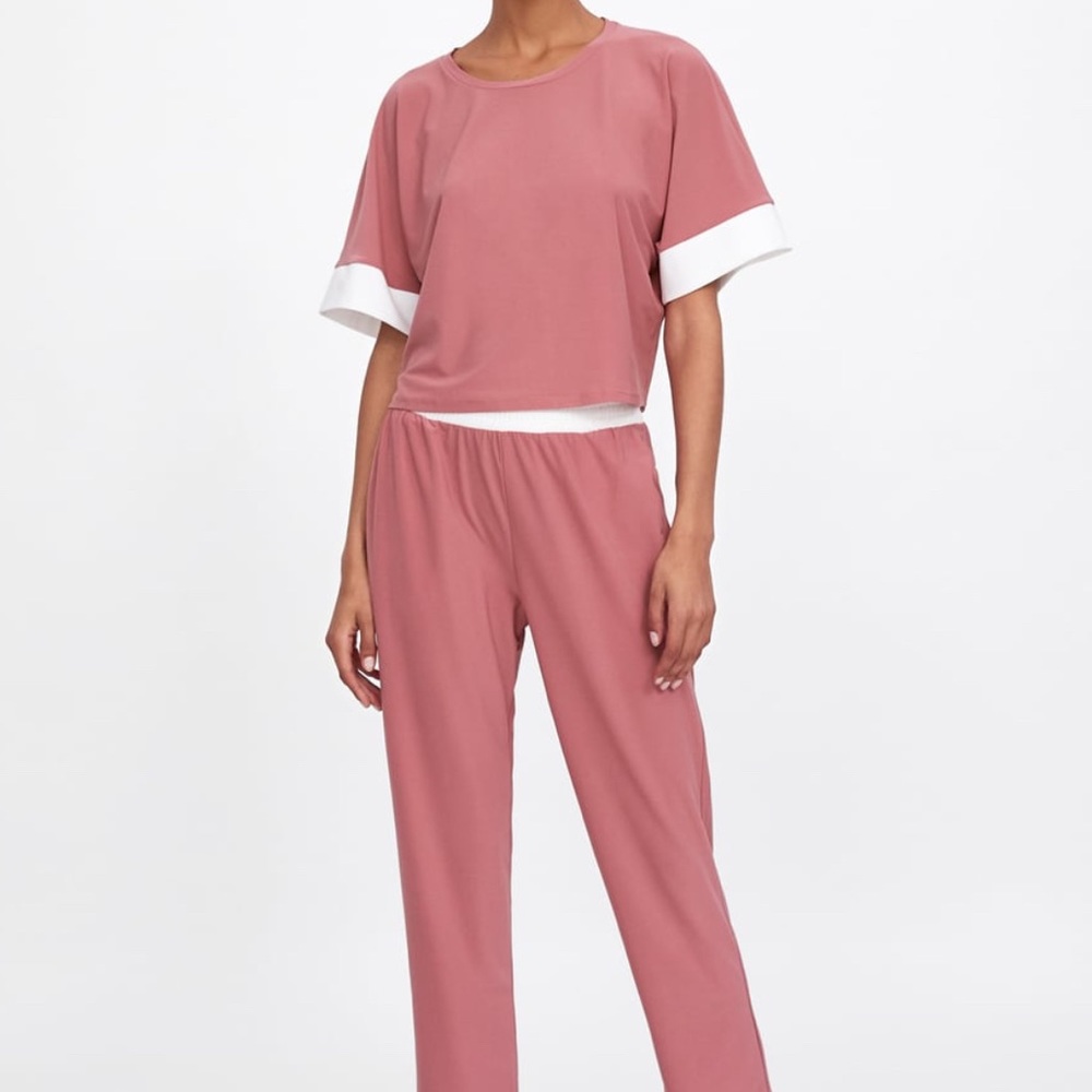 Zara Beige Pink Contrasting Sleeve Loose Fit Top